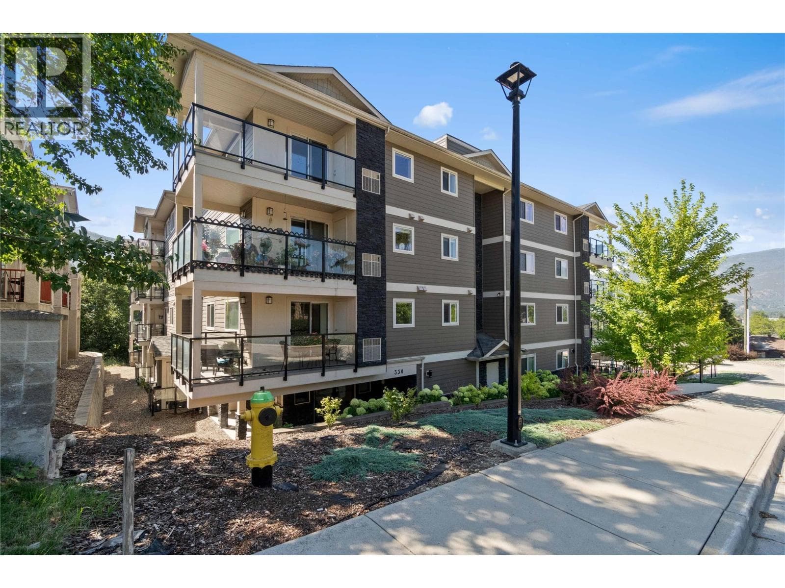330 4 Avenue SE Unit# 202, Interior REALTORS® — photo 4
