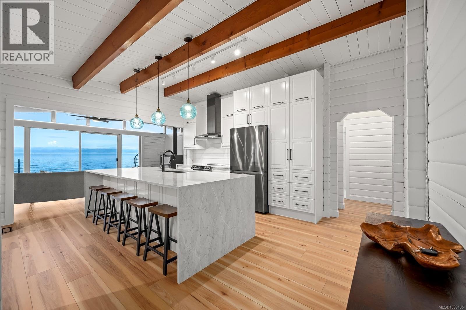 5778 Coral Rd, Vancouver Island — photo 5