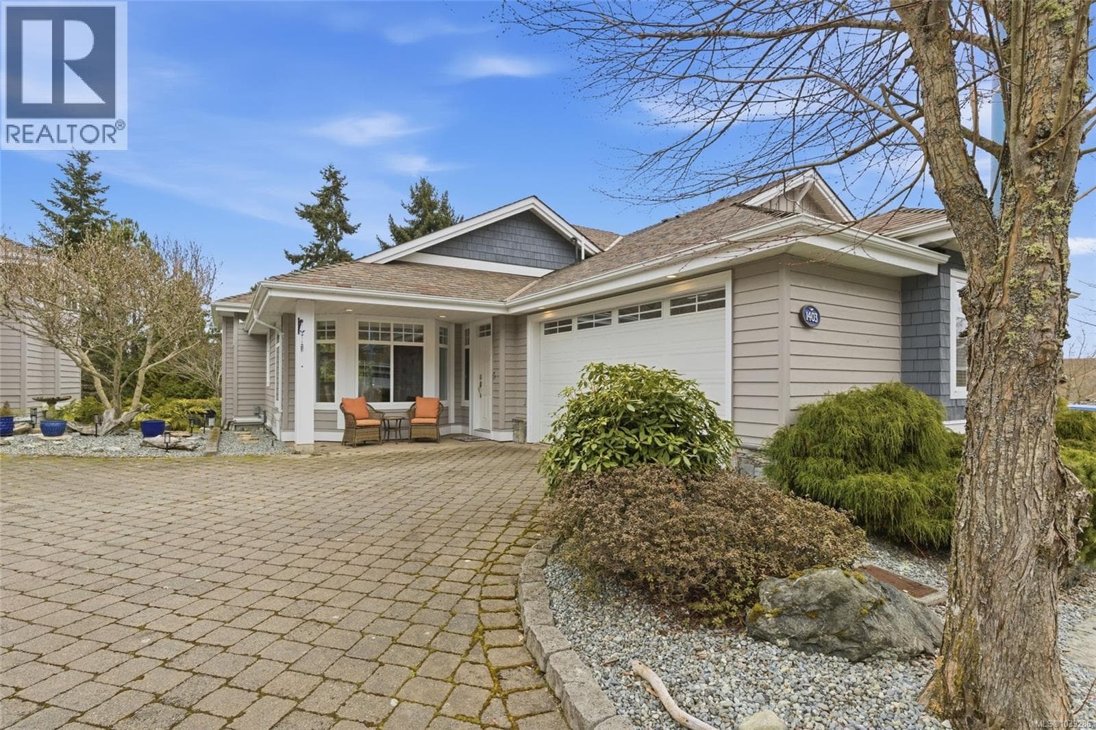 1403 Cape Cod Dr in 