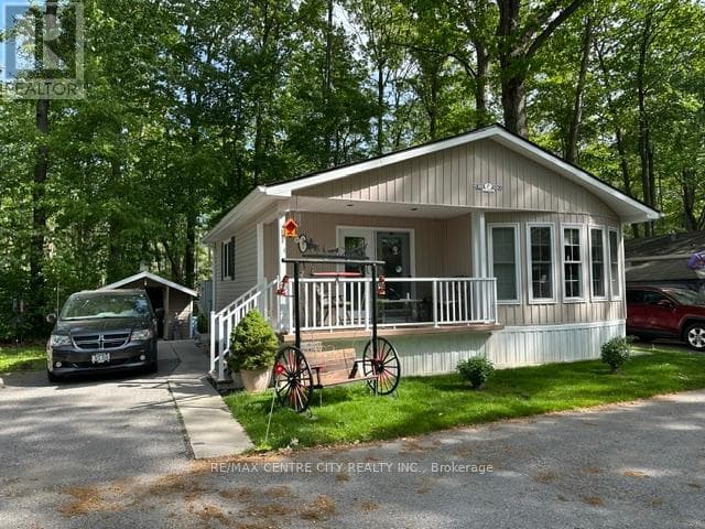 37 - 22790 AMIENS ROAD in 