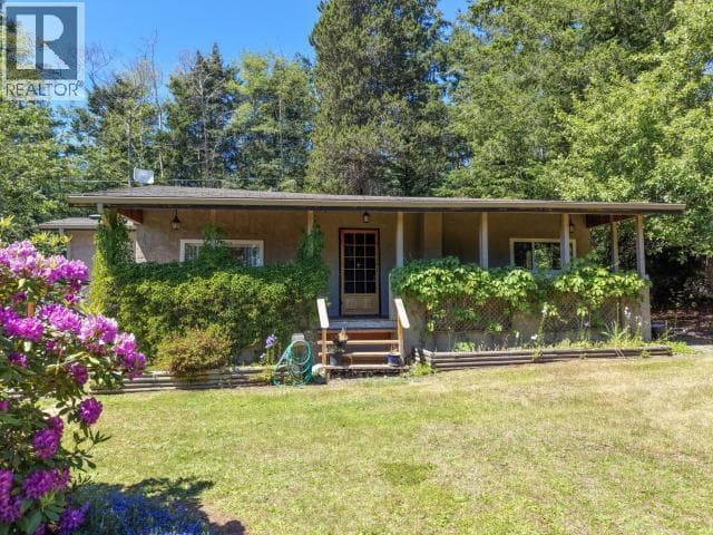 3010 OAK STREET in 