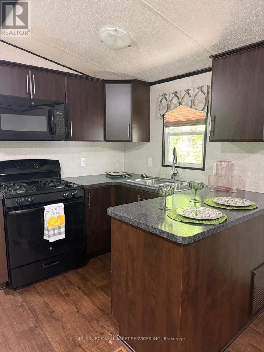 FNC426 - 1047 BONNIE LAKE CAMP ROAD, Toronto — photo 3