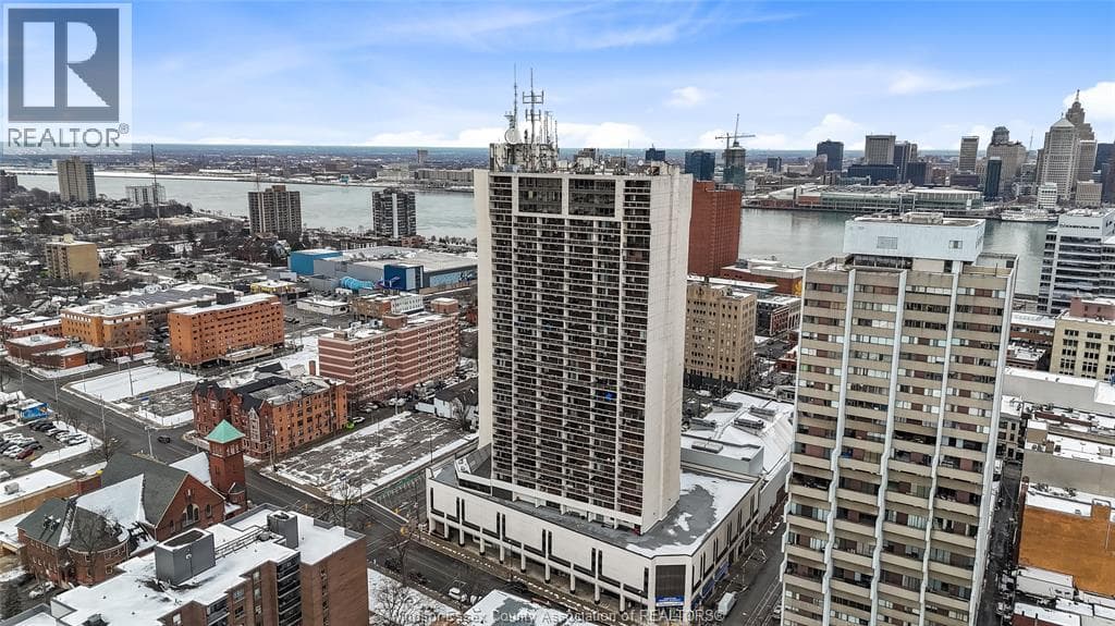 150 PARK Unit# 802, Windsor — photo 3