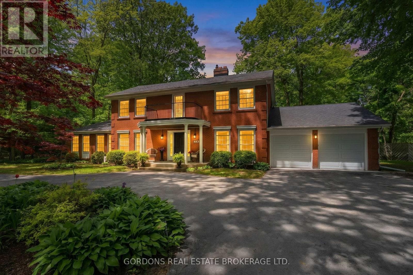 25 RIVERSIDE DRIVE in Ravensview