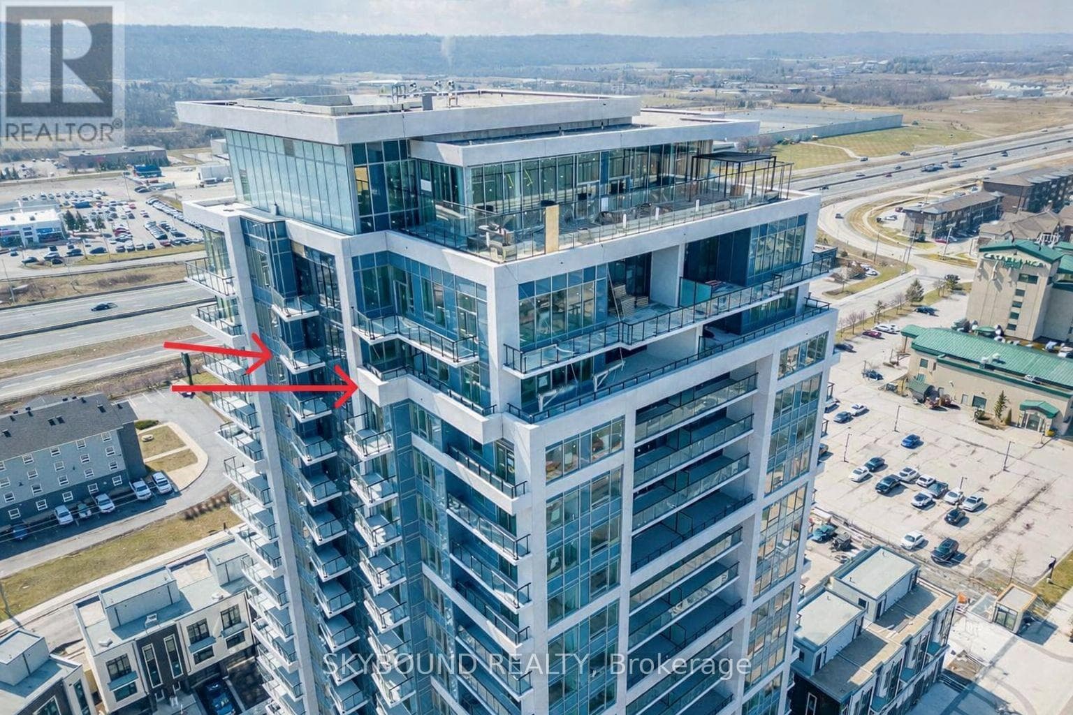 LPH 06 - 385 WINSTON ROAD, Toronto — photo 3