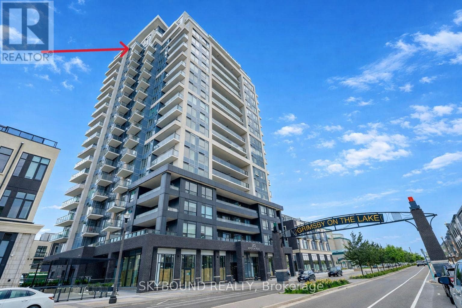 LPH 06 - 385 WINSTON ROAD, Toronto — photo 2