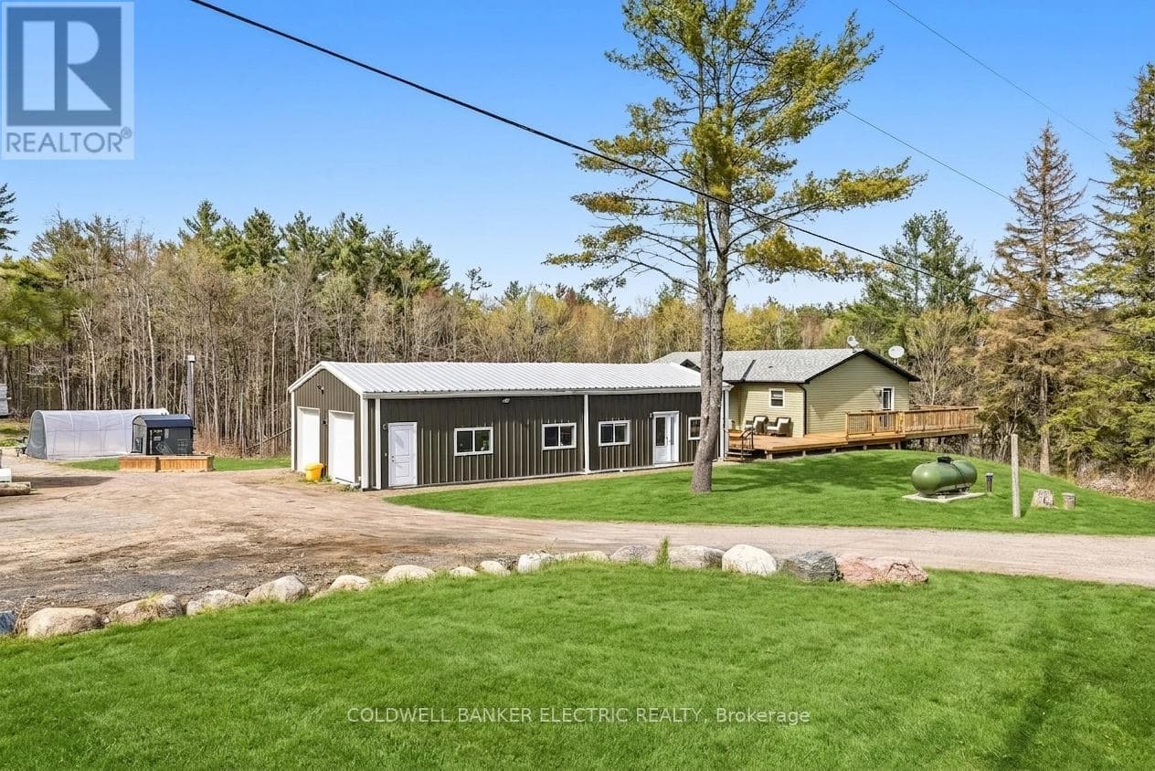 1211 GELERT ROAD, Central Lakes — photo 2