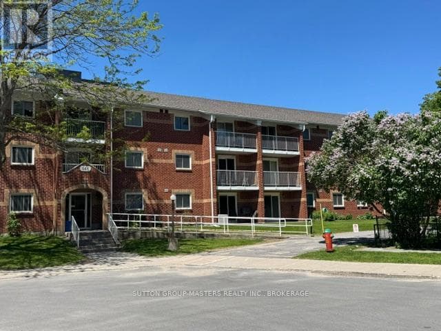 217 - 561 ARMSTRONG ROAD in Gardiners / Meadowbrook