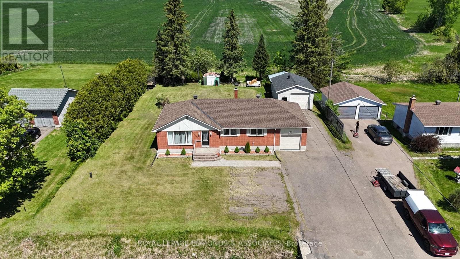 11837 ROUND LAKE ROAD, Renfrew County — photo 3
