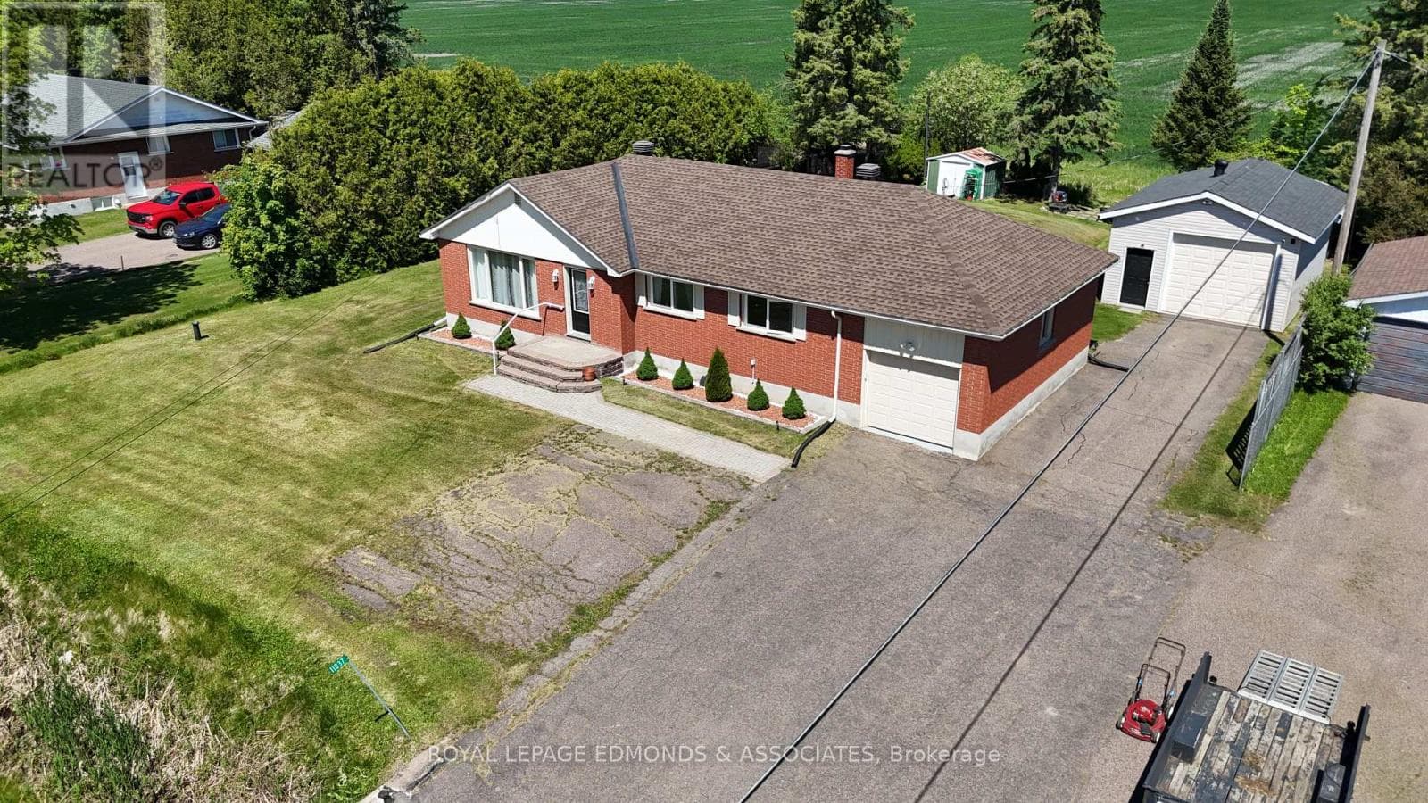 11837 ROUND LAKE ROAD, Renfrew County — photo 4