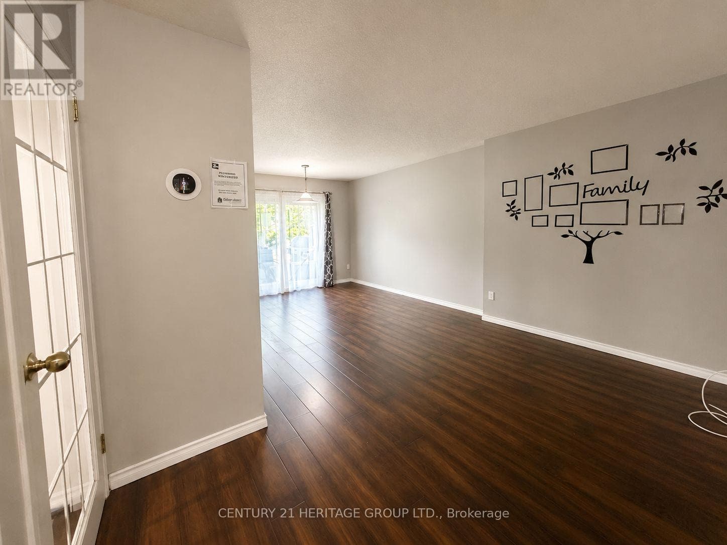 7 - 441 BARRIE ROAD, Toronto — photo 4
