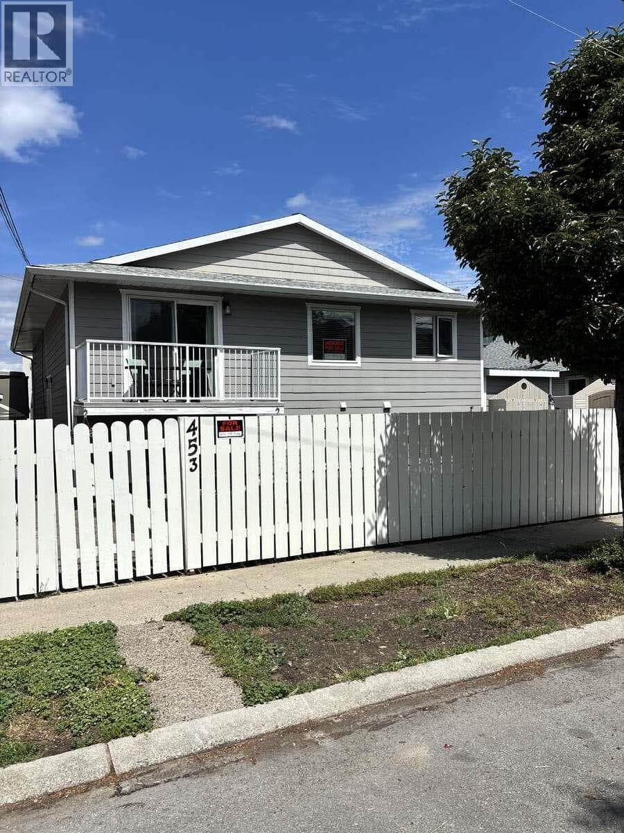 453 Alexander Avenue in 
