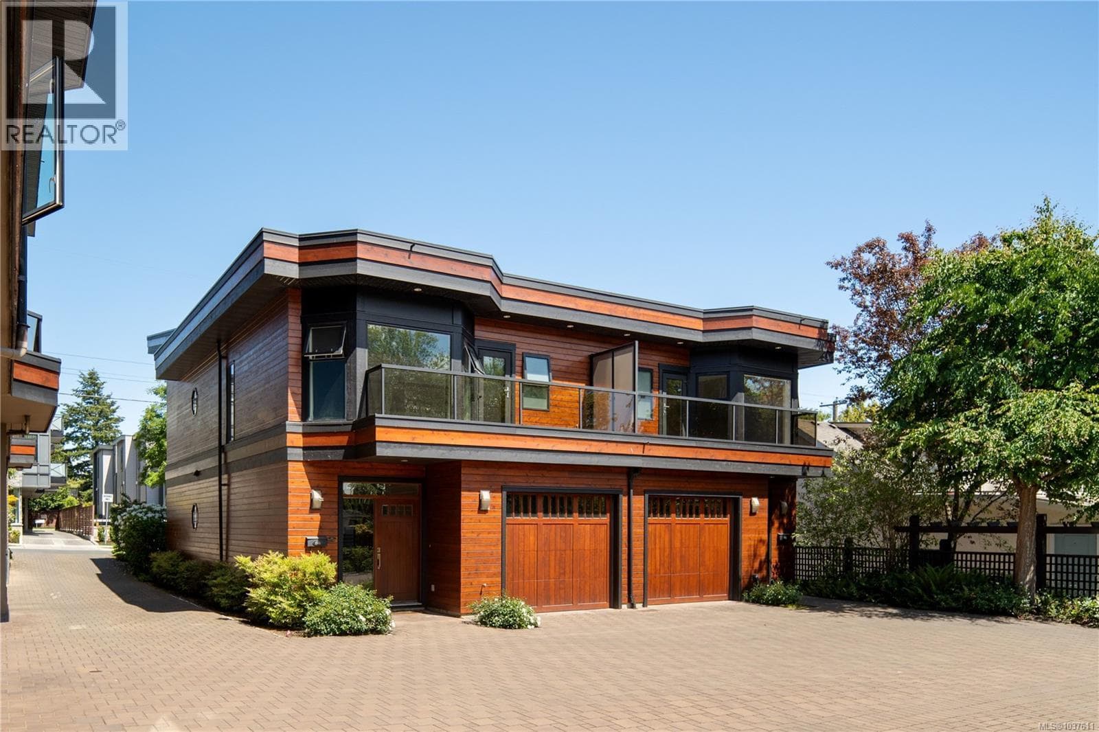 TH2 2591 Penrhyn St, Victoria — photo 4