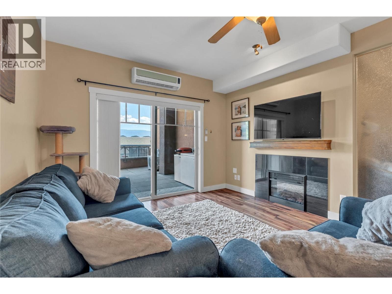 13615 VICTORIA ROAD NORTH UNIT 206, Interior REALTORS® — photo 3