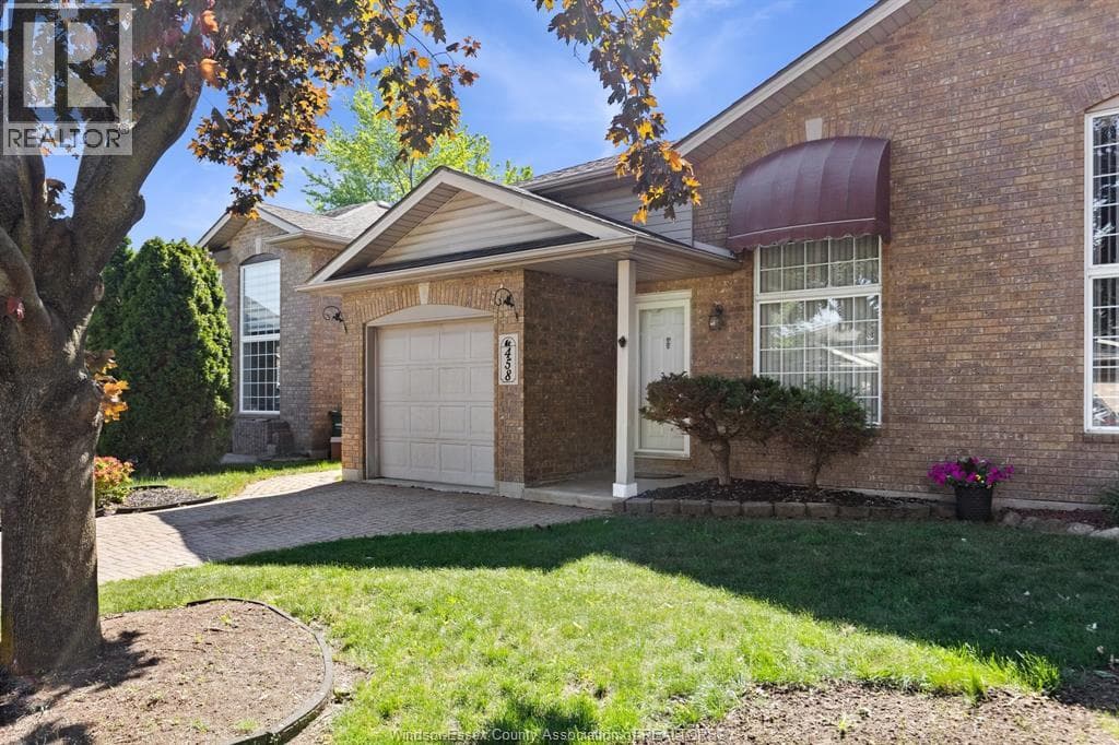 458 MERRILL, Windsor — photo 3