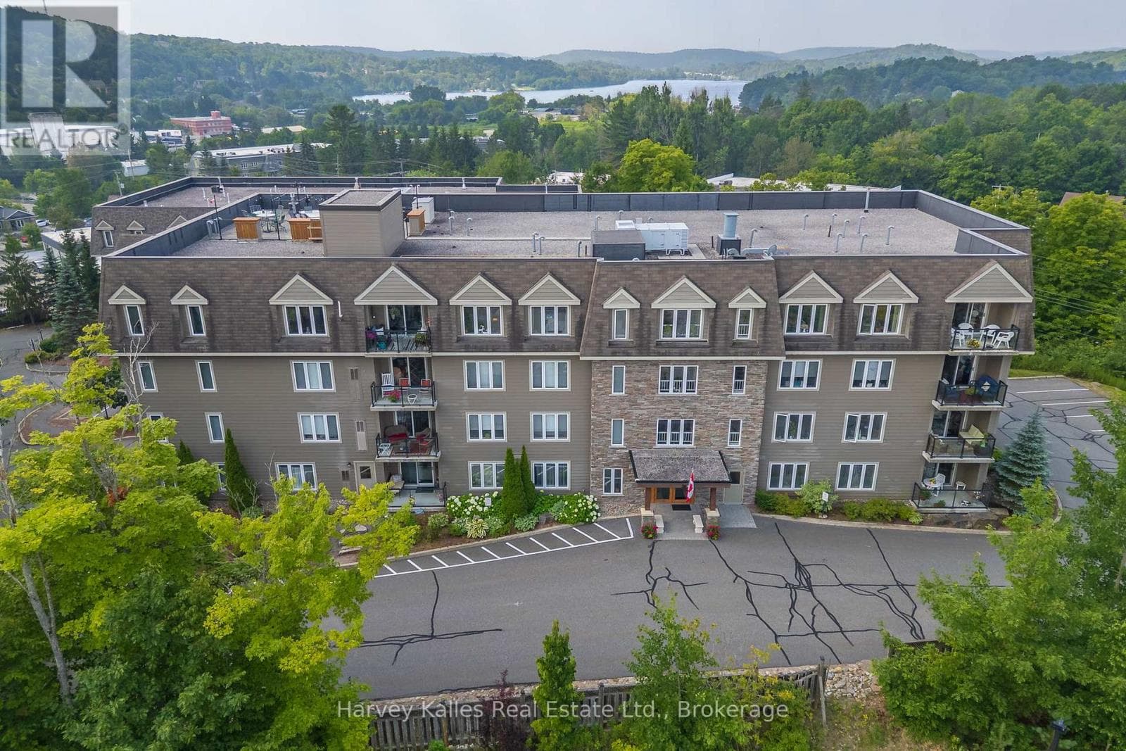 205 - 26 DAIRY LANE, OnePoint — photo 2