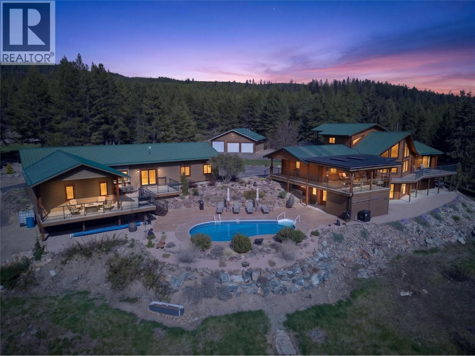 7319 TRAPPER COURT, Interior REALTORS®