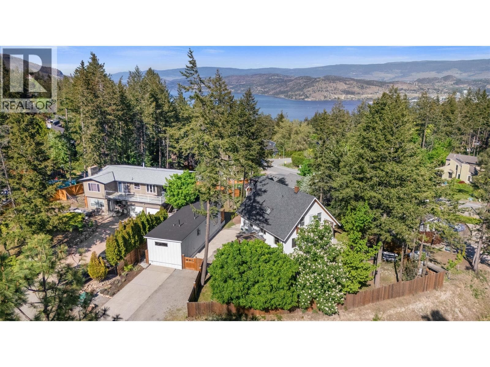 Units #1 & 2 1018 West Kelowna Road, Interior REALTORS®