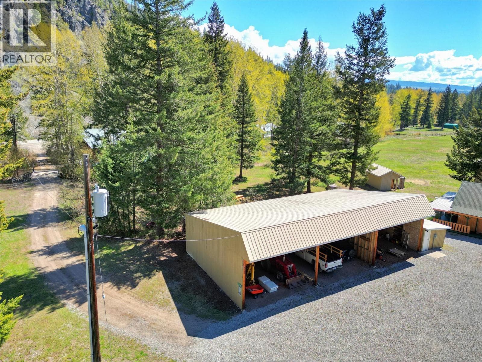 1094 Highway 5a, Interior REALTORS® — photo 5