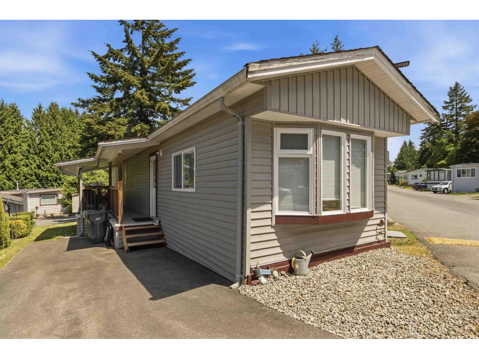 63 24330 FRASER HIGHWAY in Hopington