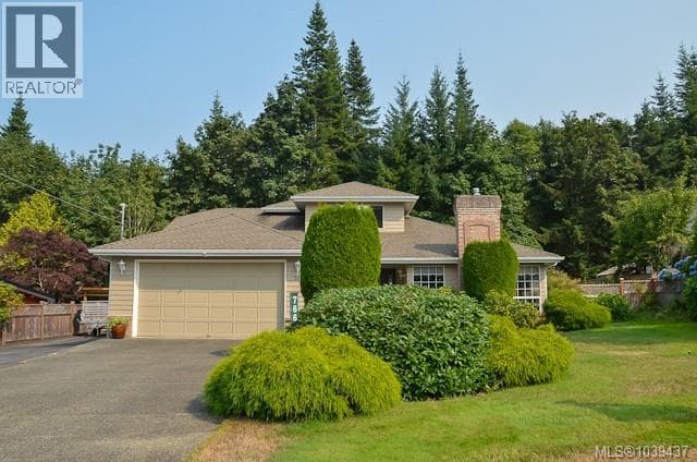 766 Canyon Cres, Vancouver Island — photo 2