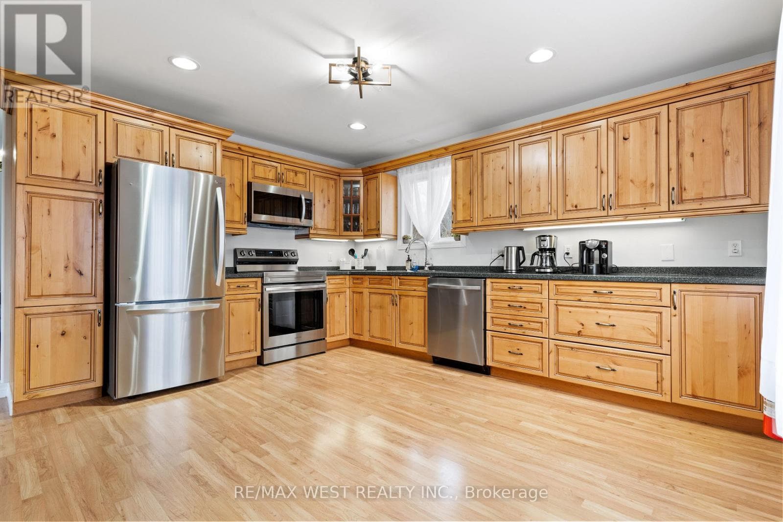 1084 BONNIE LAKE ROAD, Toronto — photo 5