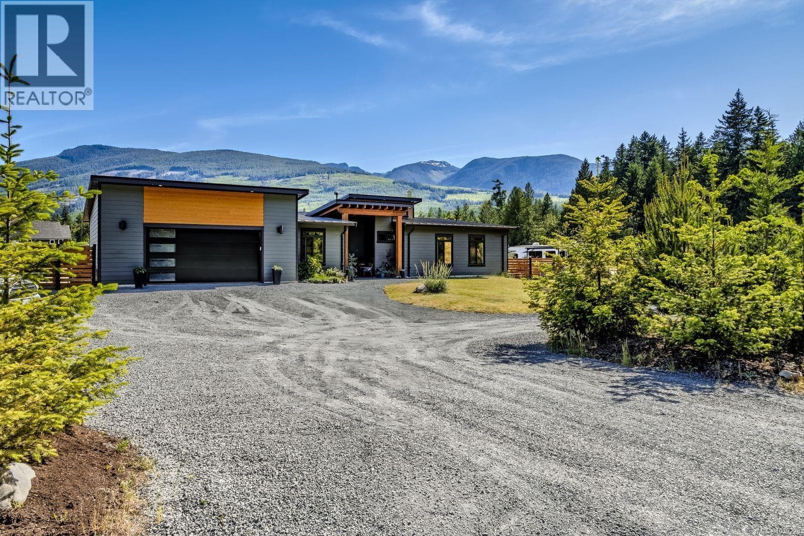 3770 Tralee Rd in 