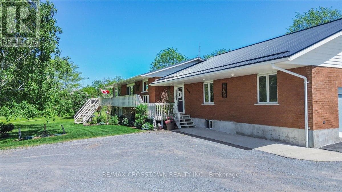 1074 MILLHAVEN ROAD, Toronto — photo 2