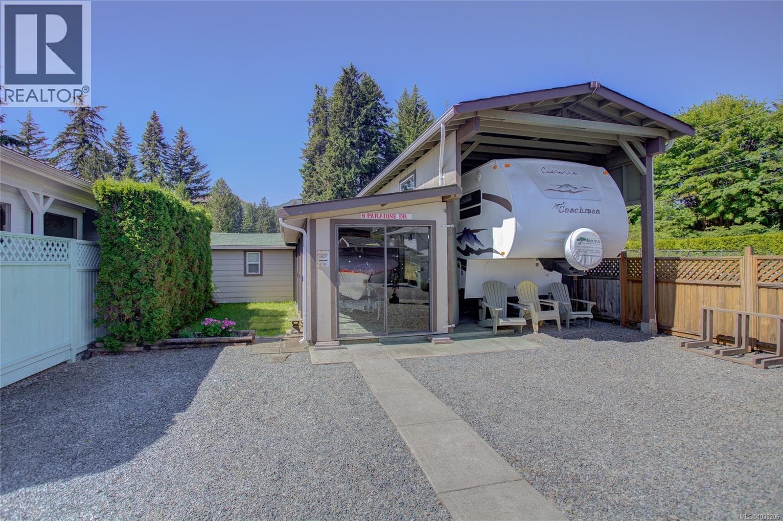 6 6855 Park Ave, Vancouver Island — photo 2