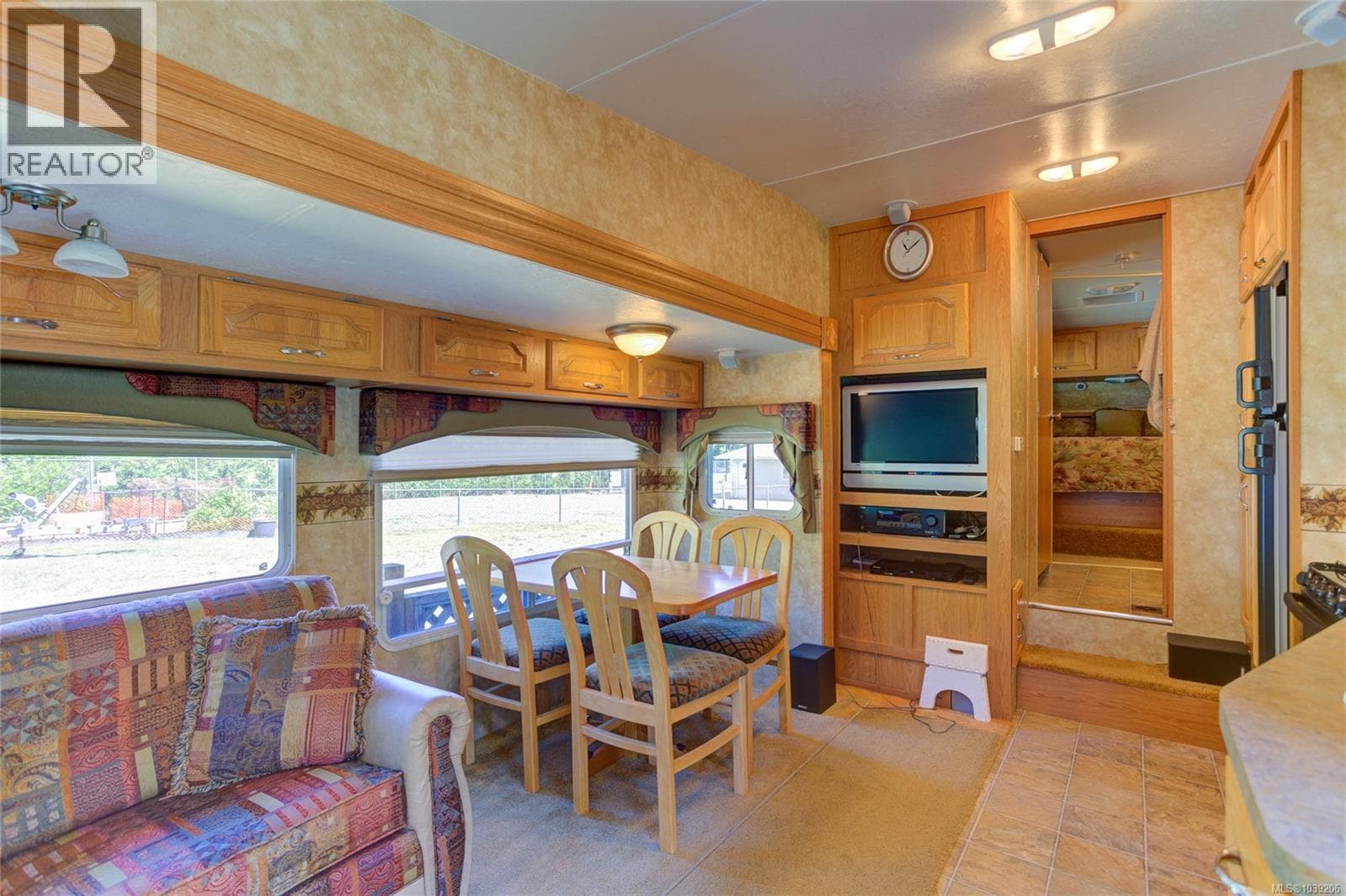 6 6855 Park Ave, Vancouver Island — photo 3