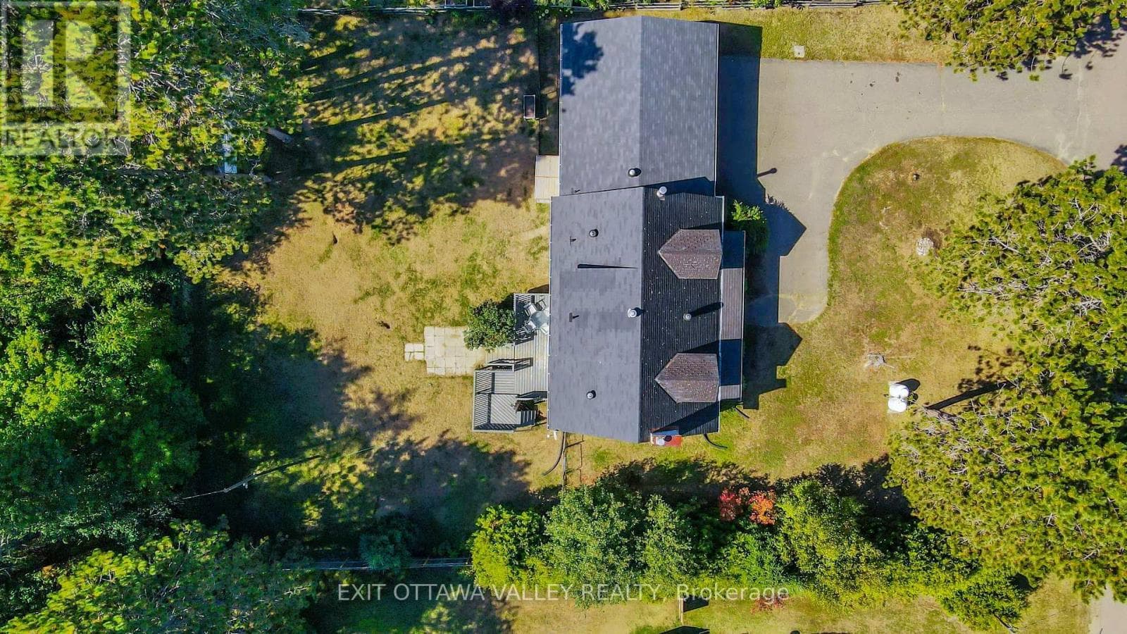 23 SPRUCEDALE AVENUE, Renfrew County — photo 3
