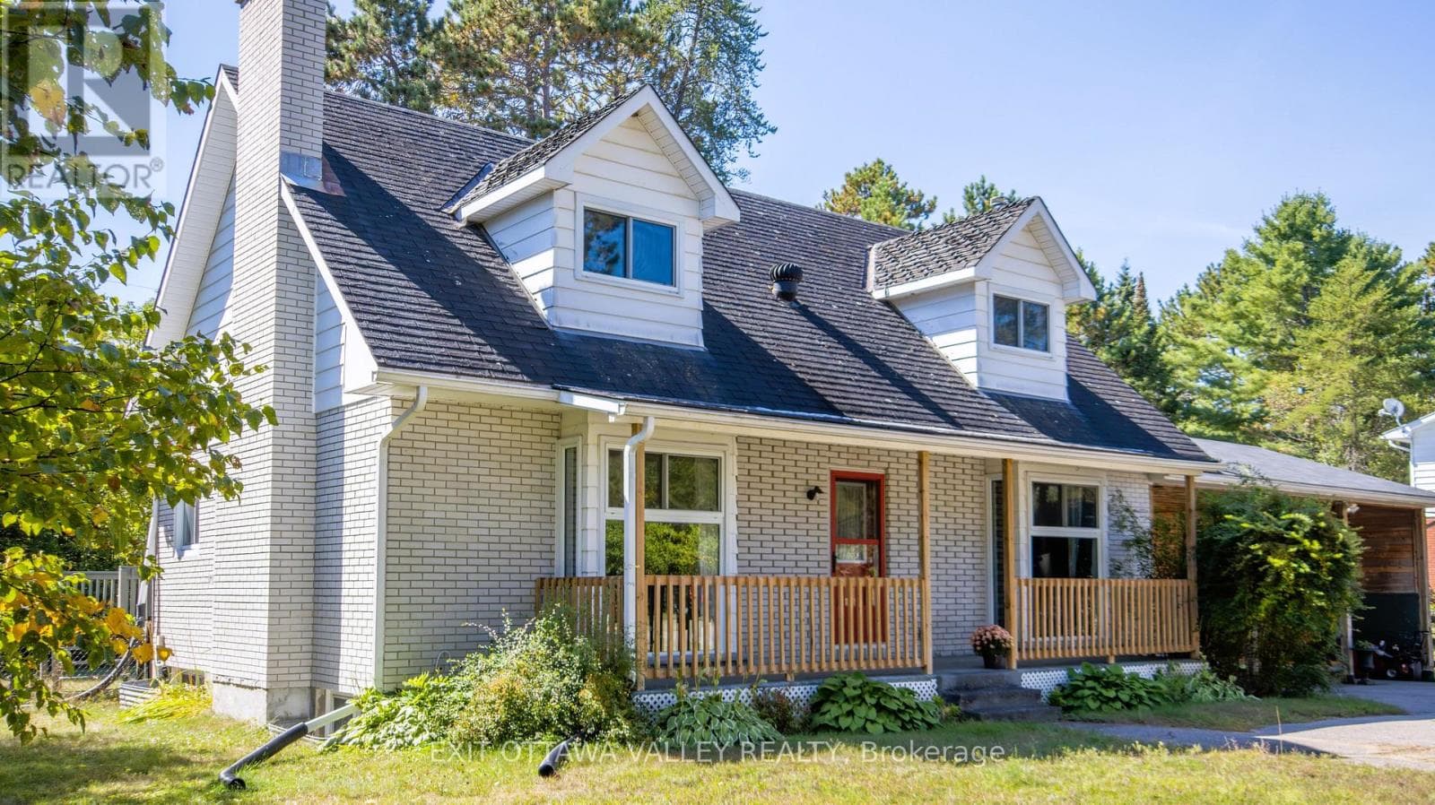 23 SPRUCEDALE AVENUE, Renfrew County — photo 4