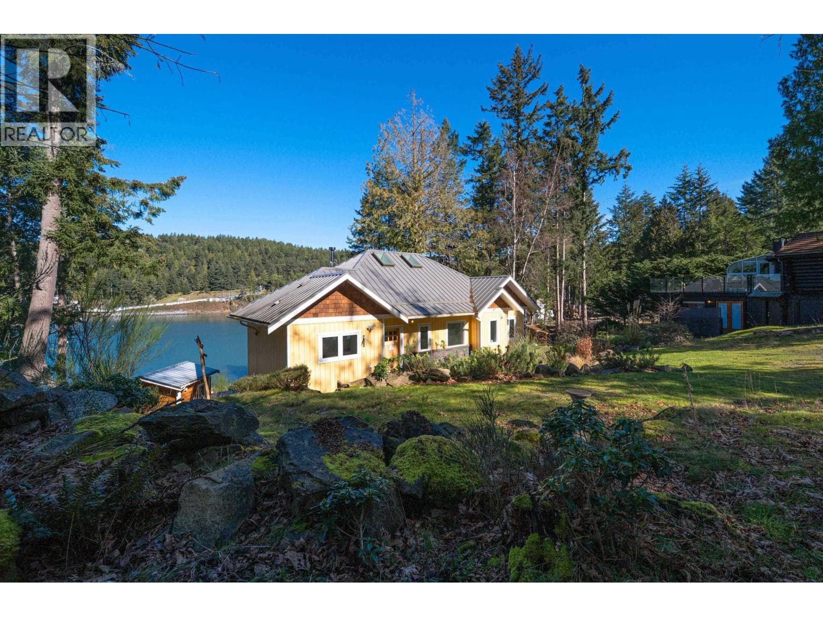 225 MARINERS WAY, Greater Vancouver — photo 3