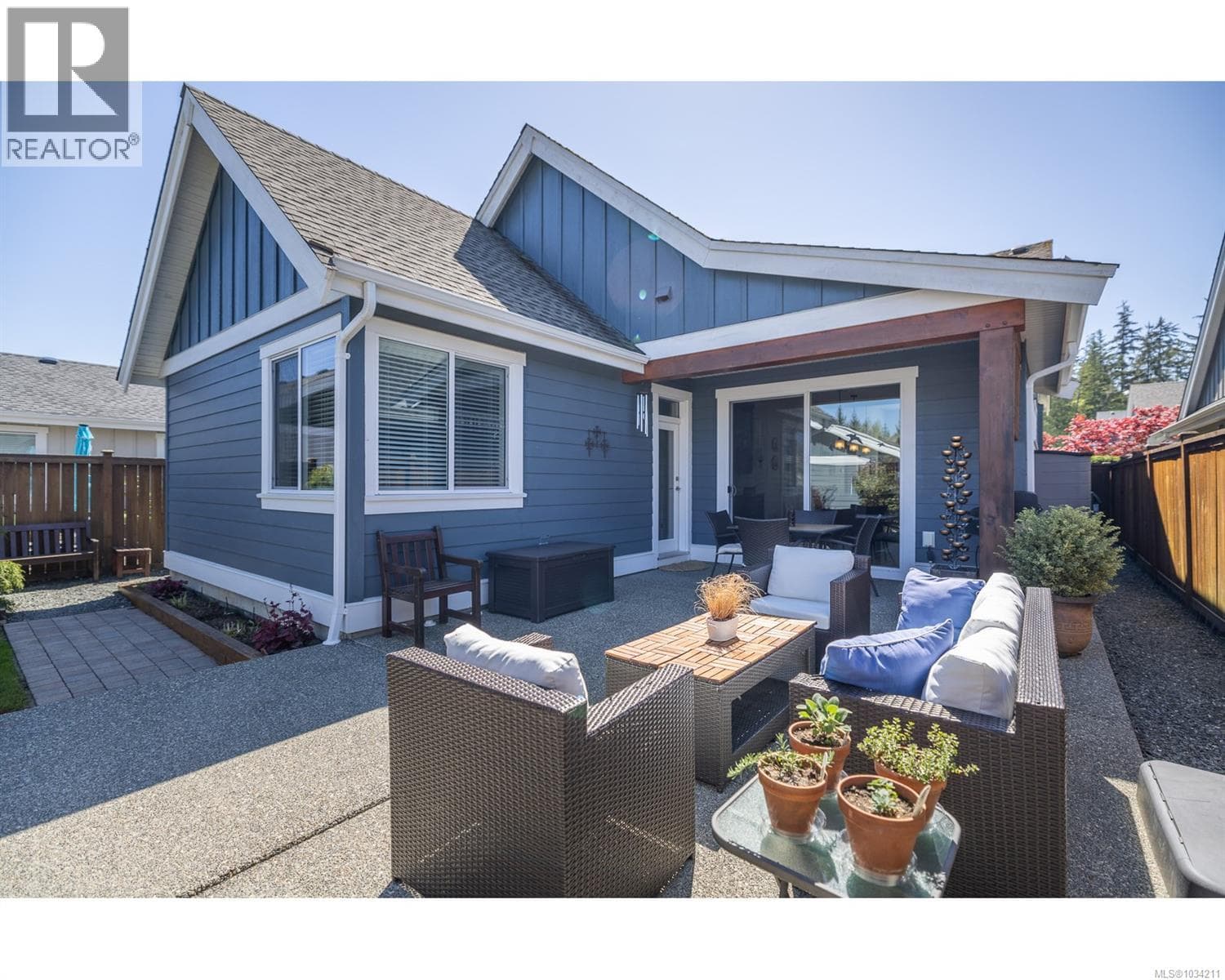 749 WEST RIDGE Way, Vancouver Island