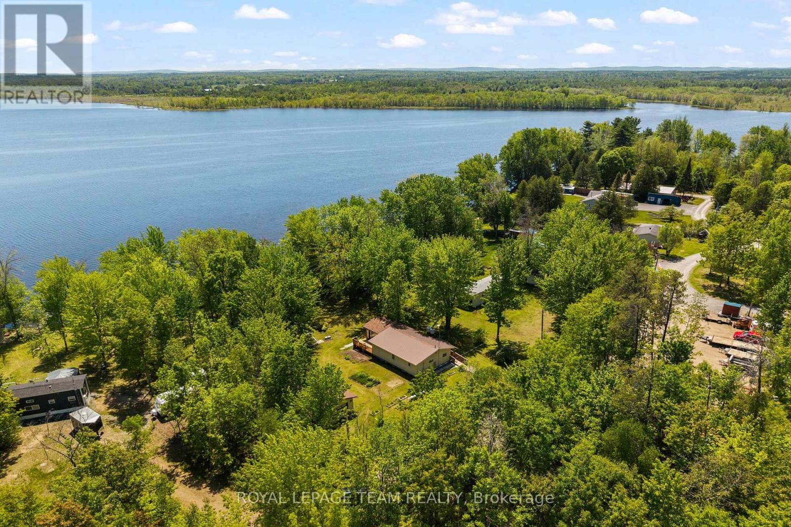 424 HUMMINGBIRD LANE, Ottawa
