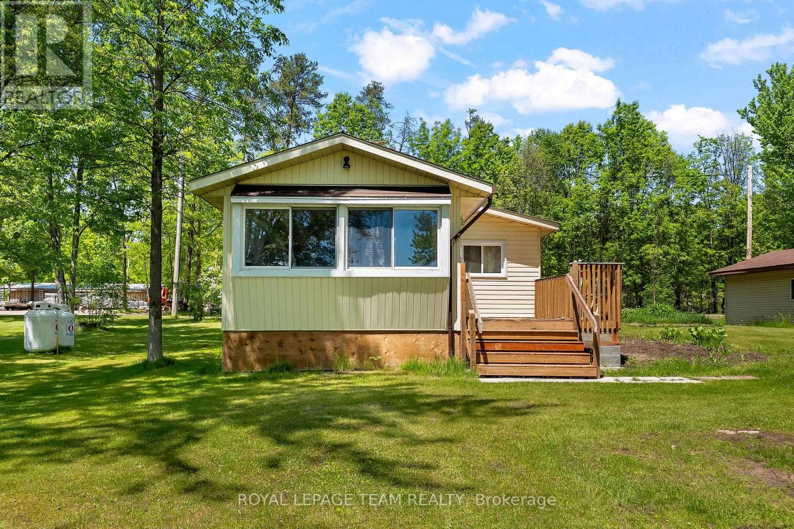 424 HUMMINGBIRD LANE, Ottawa — photo 4