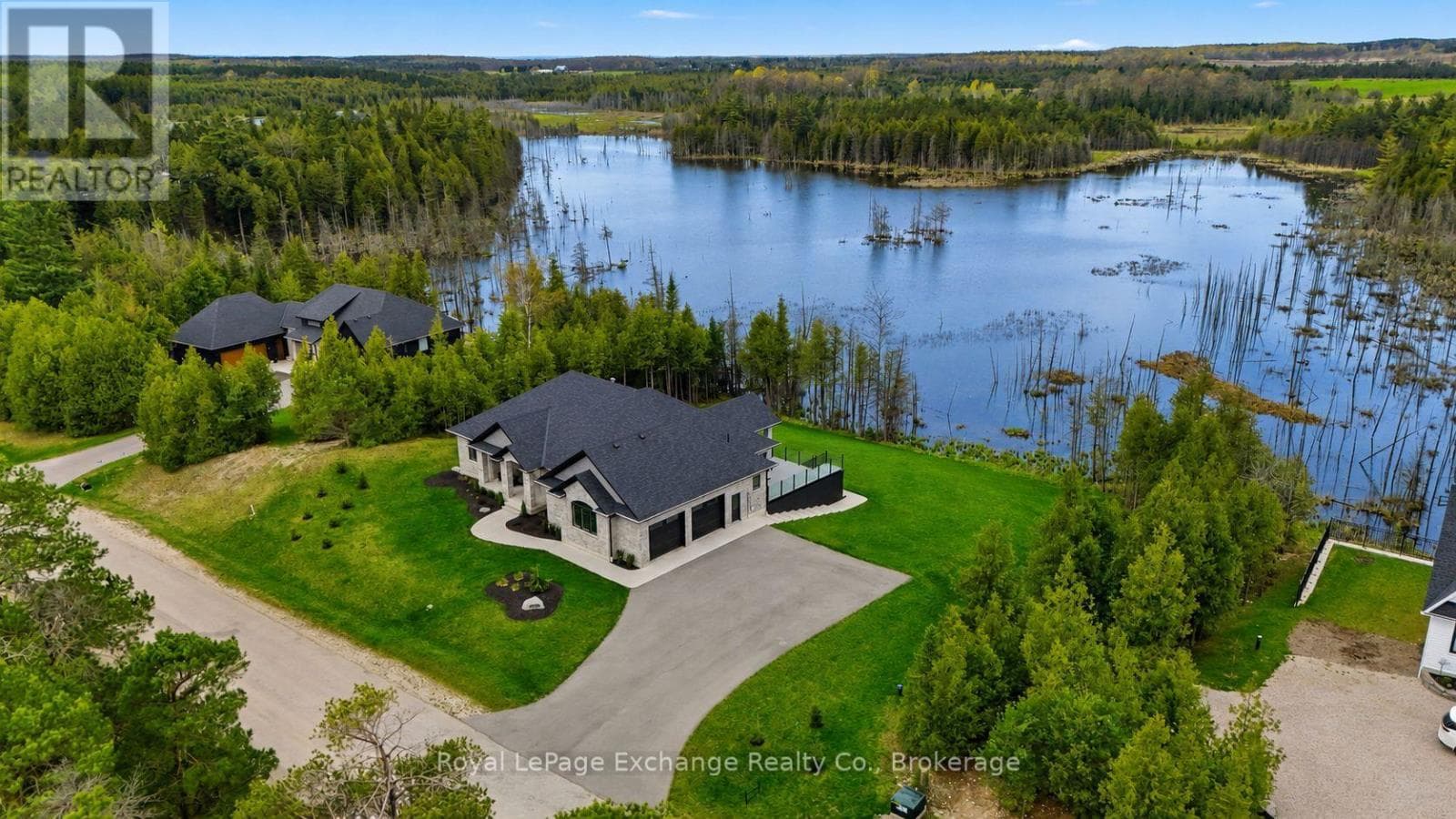 150 LOUISE CREEK CRESCENT in 