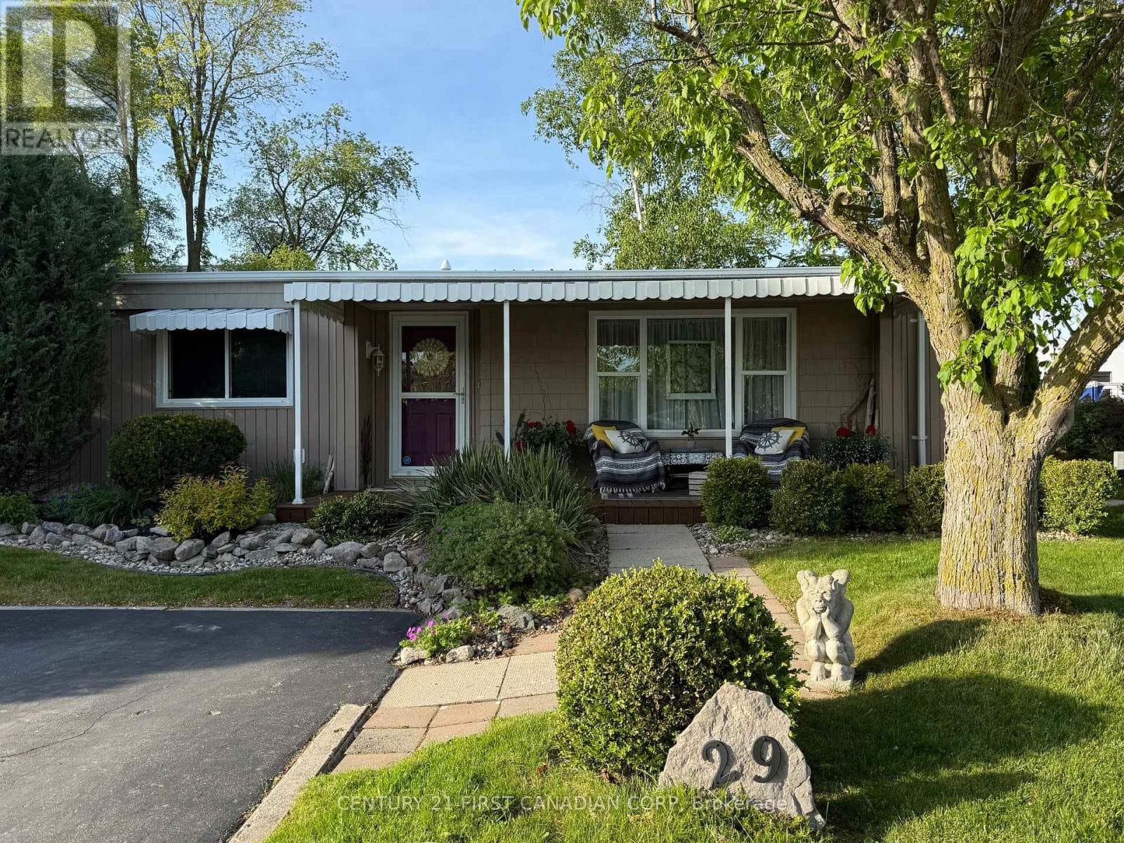 29 MAPLE GROVE COURT, London and St. Thomas — photo 2