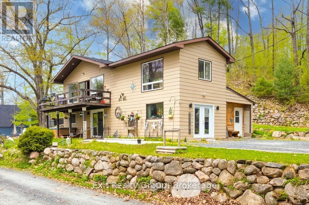 1058 WELLMAN ROAD, Central Lakes — photo 4