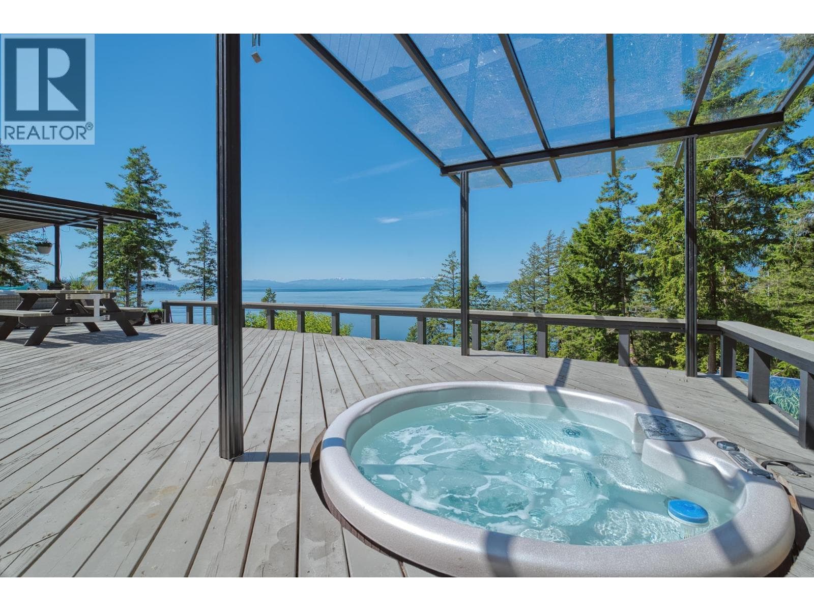 10991- 10993 SUNSHINE COAST HIGHWAY, Greater Vancouver — photo 4