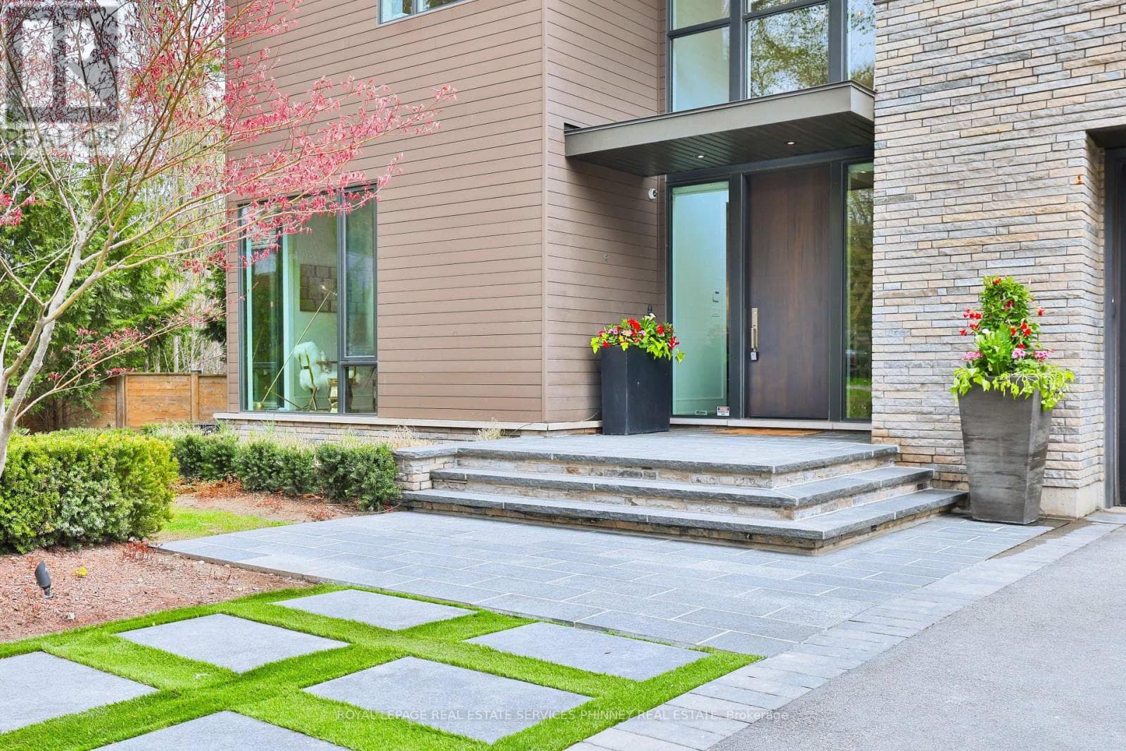1102 CRESTVIEW STREET, Toronto — photo 4
