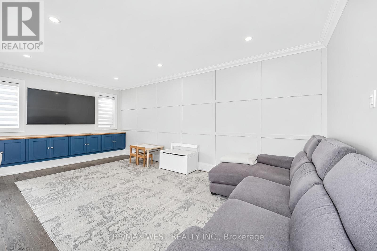166 RICHARDSON CRESCENT, Toronto — photo 4
