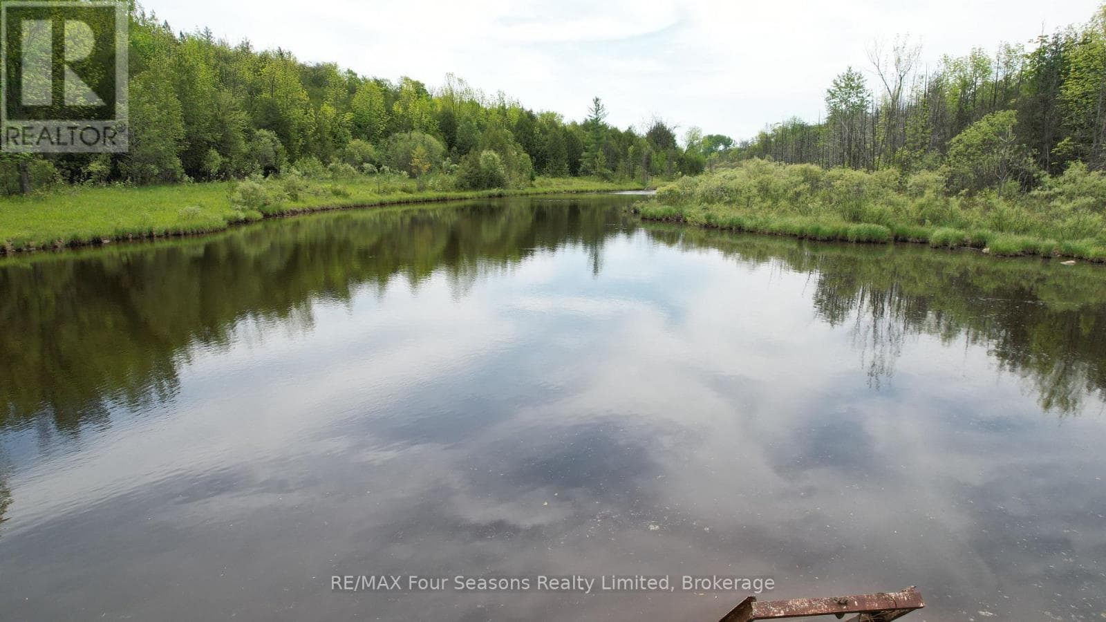194543 SIDEROAD 30NDR SIDE ROAD N in