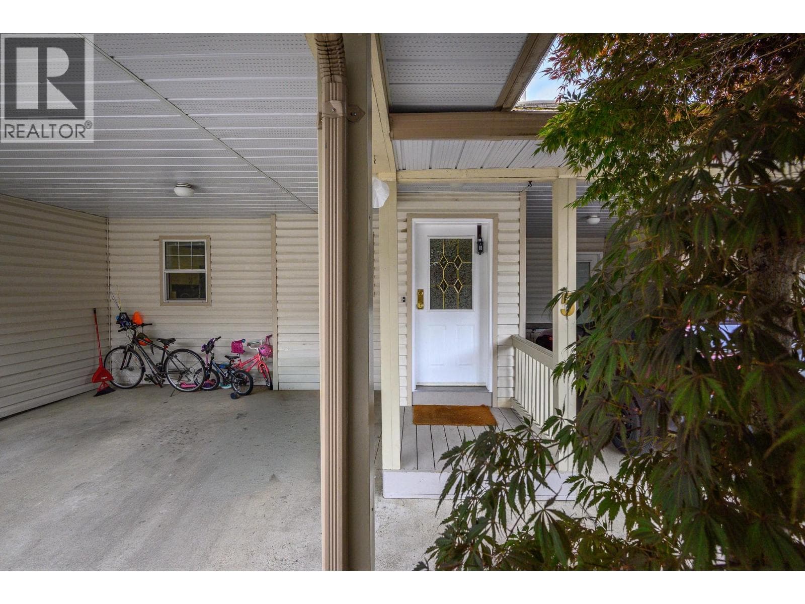 2395 Pleasant Valley Road Unit# 5, Interior REALTORS® — photo 5