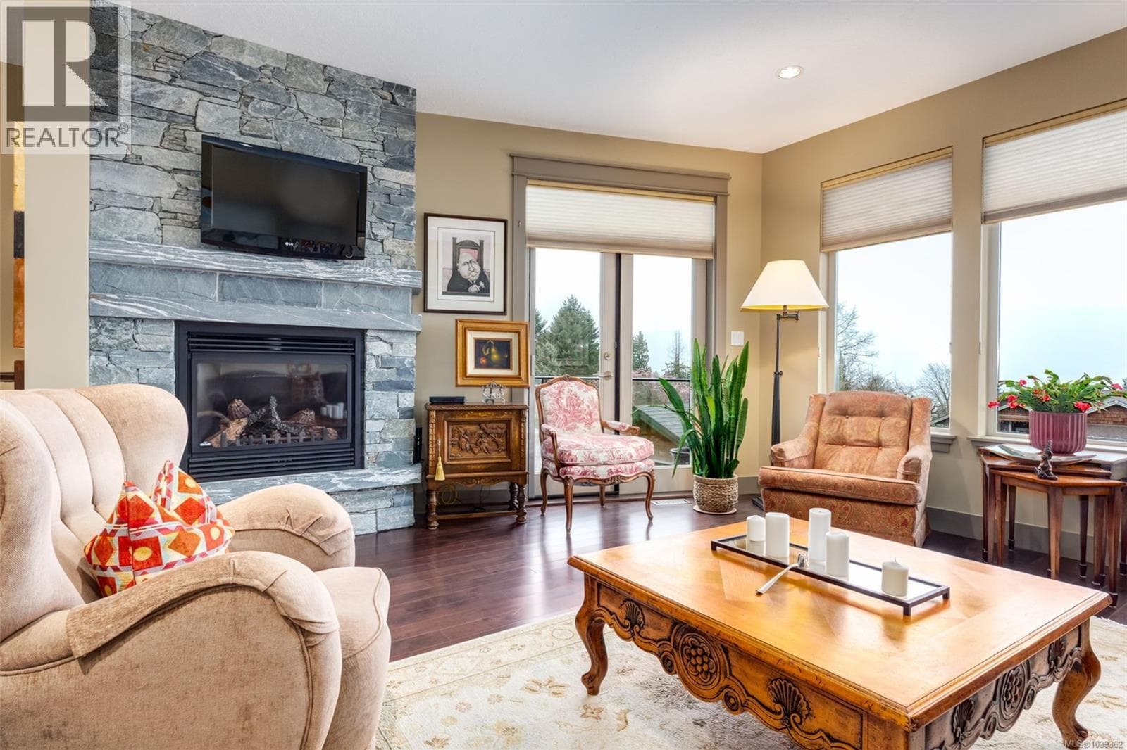 102 5418 Jacobs Lane, Vancouver Island — photo 5