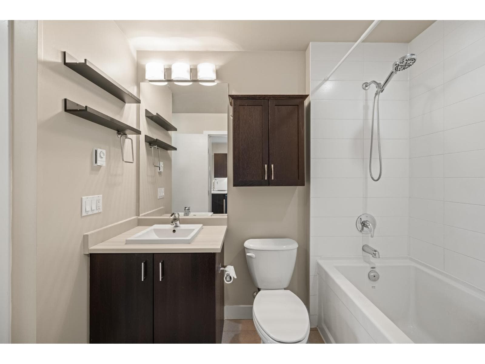 305 20460 DOUGLAS CRESCENT, Fraser Valley — photo 5