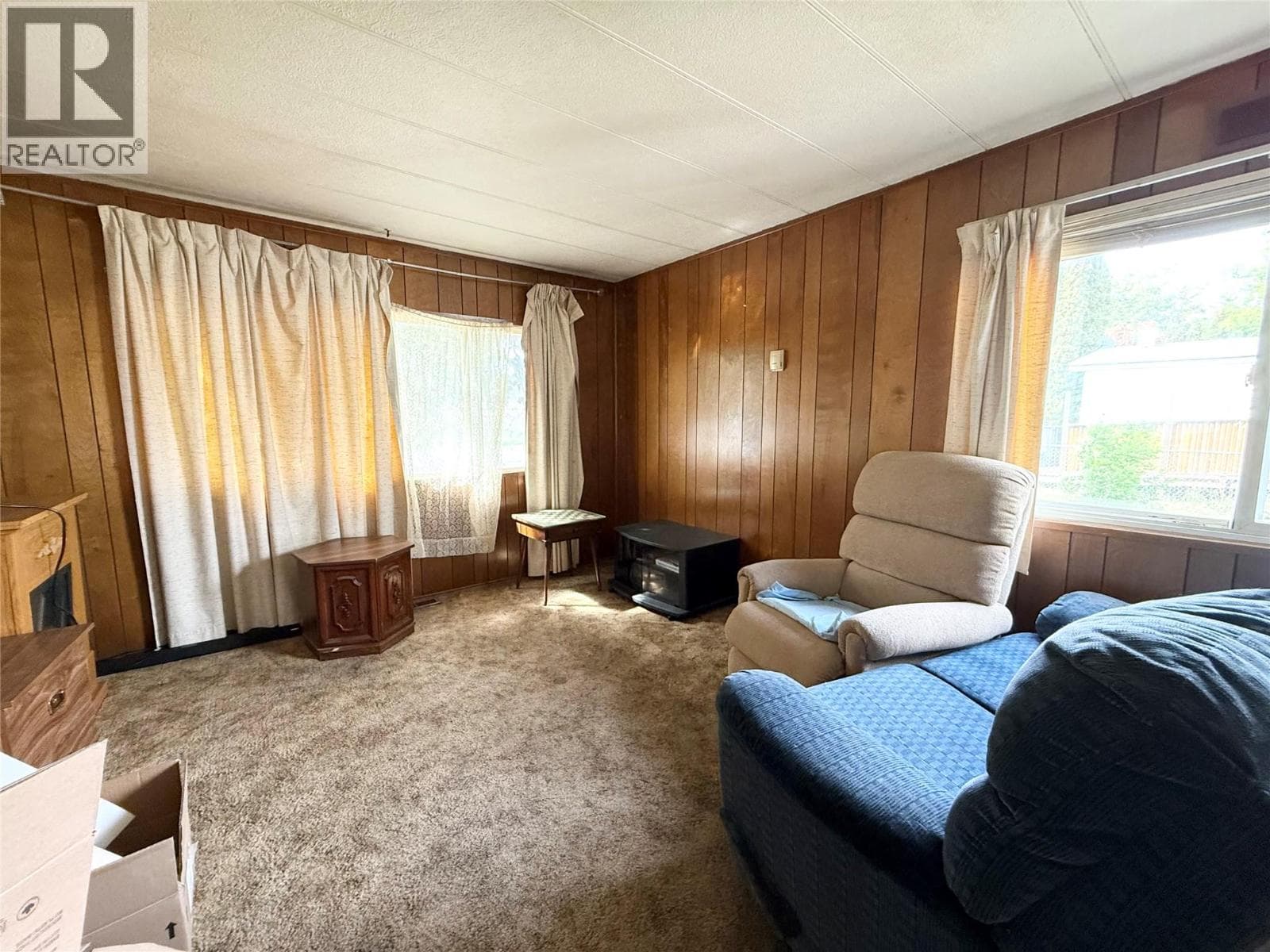 1226 Houston Street, Interior REALTORS® — photo 5