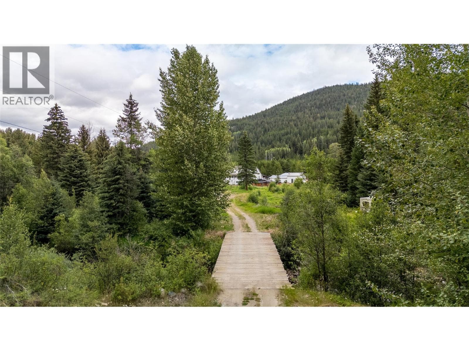2397 PRINCETON SUMMERLAND Road, Interior REALTORS® — photo 5
