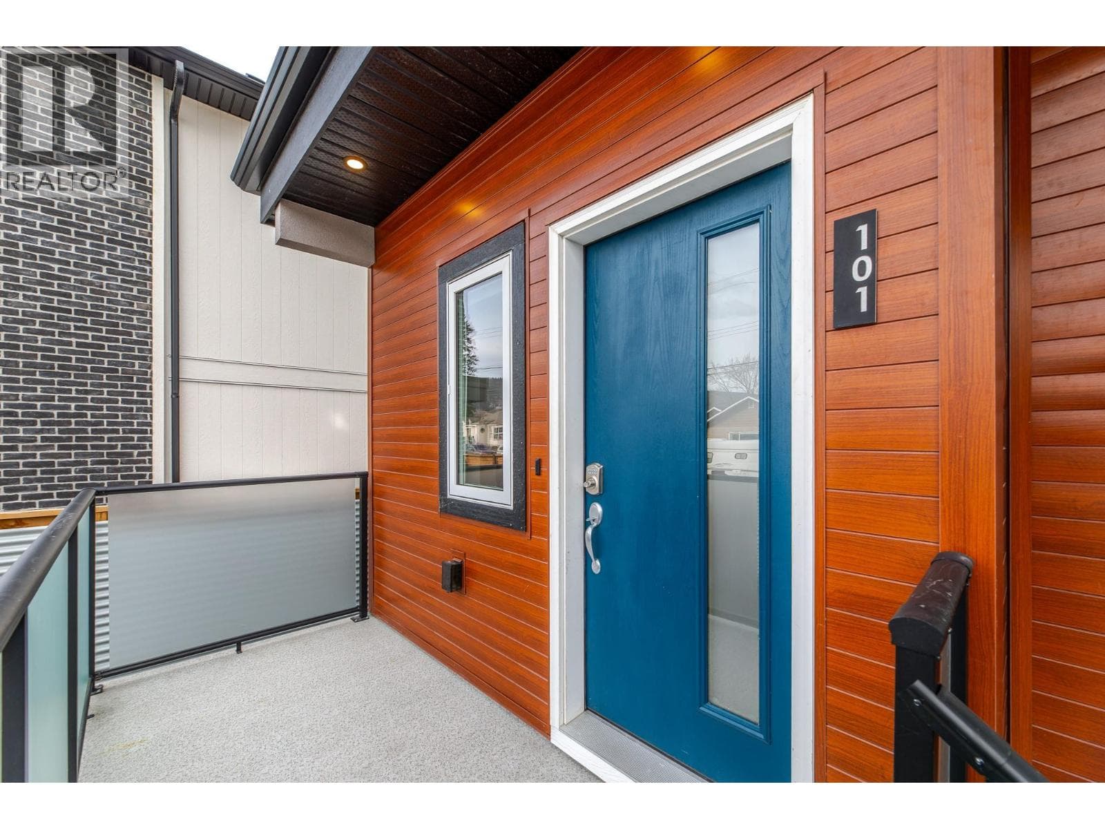 490 Eckhardt Avenue Unit# 101, Interior REALTORS® — photo 4