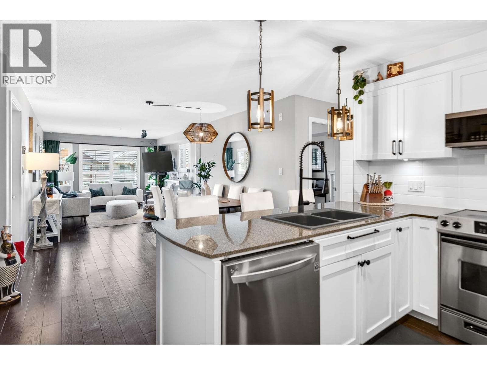 433 19673 MEADOW GARDENS WAY, Greater Vancouver — photo 3